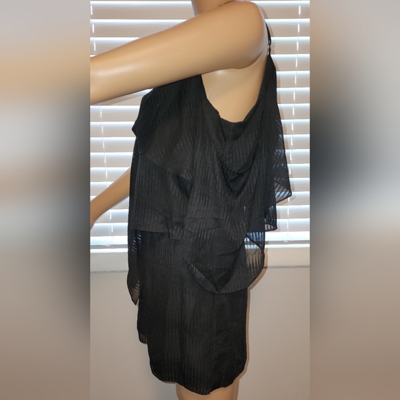 Black Leith romper Sz Medium - Picture 2 of 4